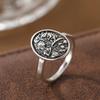 Retro distressed oval relief ring in copper material for ladies' jewelry. Ideal for daily wear.