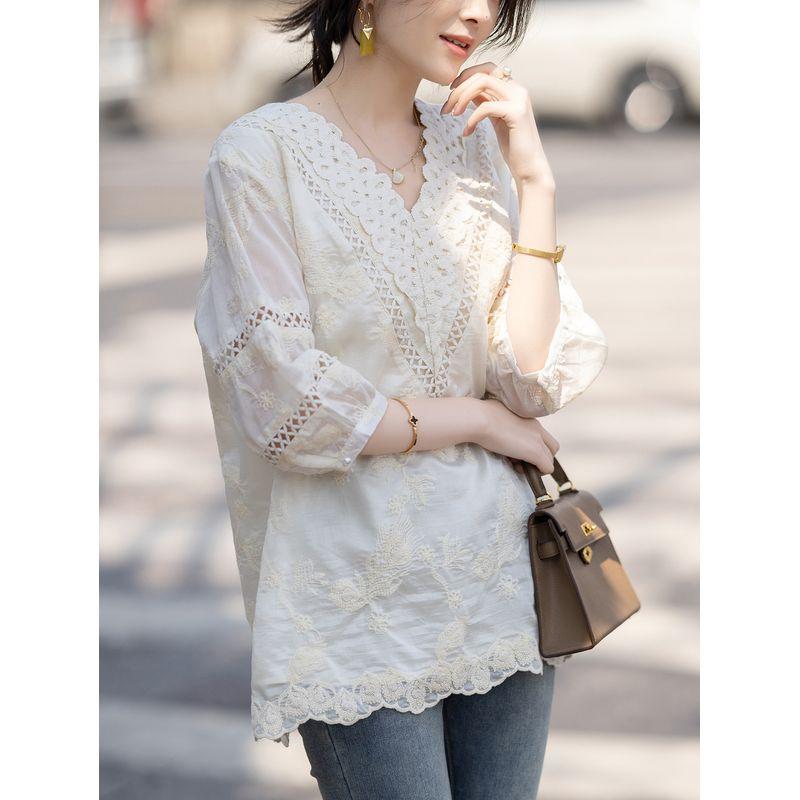 

September Momo Summer Design Sense Heavy Industry Patchwork V-neck Cut-out Shirt Plus size Elegant All-Match Shirt Top Women Apricot XL