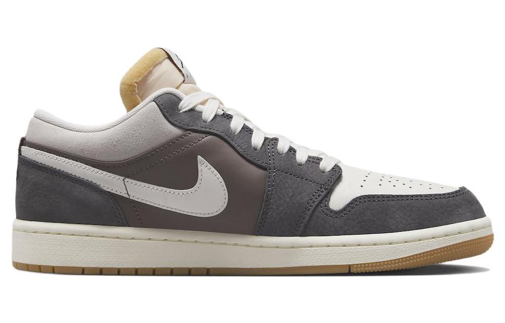 Jordan 1 Low Snkrs Day Korea Magpie 2023 FD0399-004