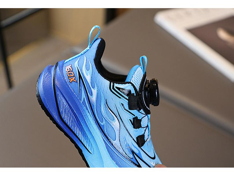 Children's Gradient Sports Shoes with Rotating Button - 2026 Spring Korean Style for Boys and Girls