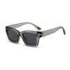 Occhiali da Sole Quadrati Polarizzati alla Moda Stile Coreano Unisex con Lenti Fotoromiche Grandi per Protezione UV