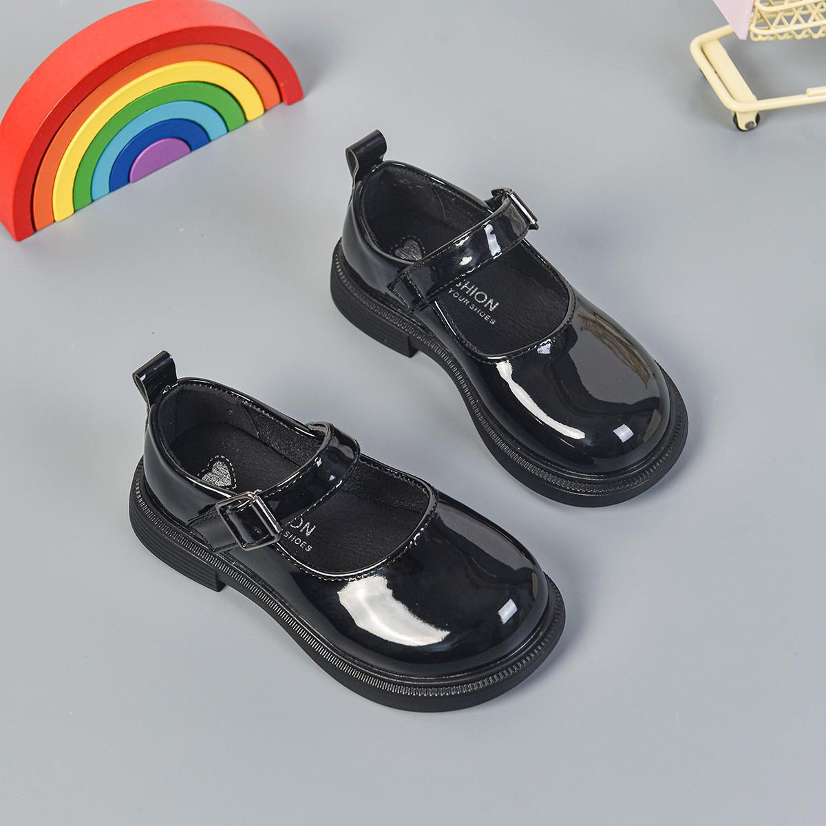 

Girls Black Leather Princess Shoes - Soft Sole Spring/Autumn Dress Shoes for Performances Size 28 (Approx. 17.2cm inner length) чёрный