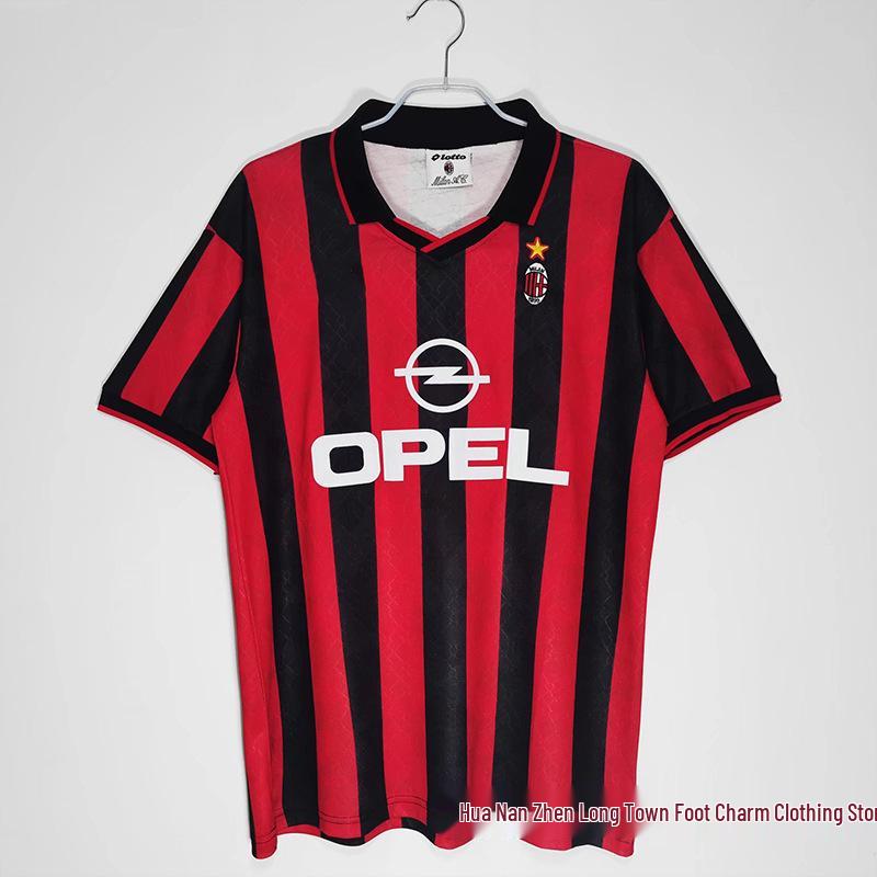 AC Milan Jersey Collection: Home & Away with Kaka & Ronaldo, 06/07 - 13/14