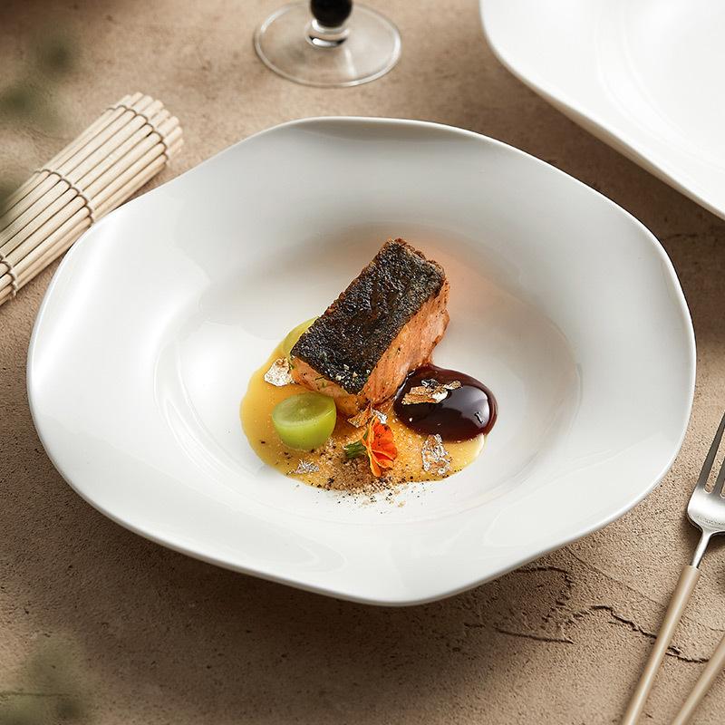 Ceramic Straw Hat Dish Irregular Salad Dish Soup Dish Special Tableware White Artistic Conception Dish.