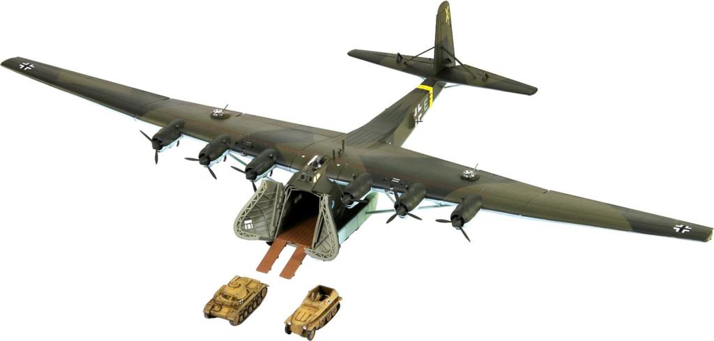 Pit-Road 1/144 Skywave Series German Me323E-2 Gigant Transport Aircraft Plastic Model SN23 (Airplane)