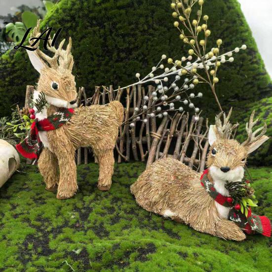 Forest Atmosphere Party Supplies Handmade Straw Deer/Squirrel Christmas Ornaments with Scarf Retro Pastoral Style Handcrafted Seasonal Gift