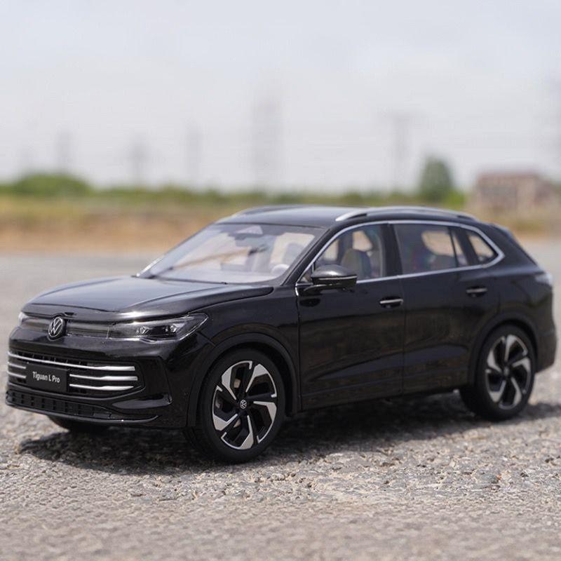 TCFJN1 1:18 2025 VW Tiguan L PRO SUV Alloy Car Model Diecasts Metal Vehicles Car Model High Simulation Collection Kids Gifts Decoration