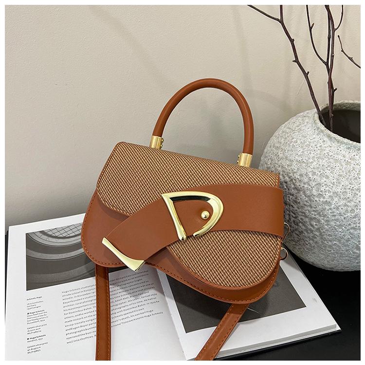 Korean-Style Trendy Influencer Crossbody Handbag – 2025 Versatile Casual Fashion