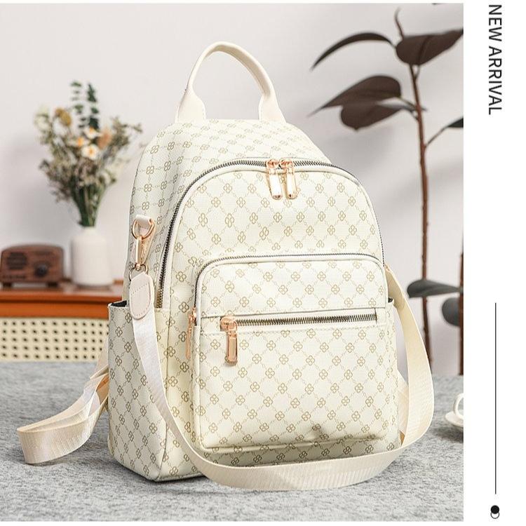 Women's Large Capacity Fashion Backpack Backpack