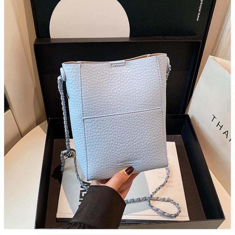 Bucket bag women's new shoulder messenger bag versatile large capacity women's handbag texture niche bag