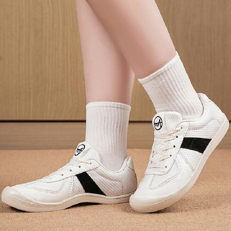 Fashion Women Sneakers 2024 Trend Shoes For Women Flats Spring Summer Sports Shoes Flat Athletic Shoe White Casual Shoes Female Footwear