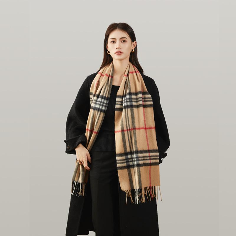 Bufanda de lana 100 % de estilo británico para mujer, otoño e invierno, con tacto de alta gama, versátil chal grueso con borlas a cuadros para hombre.