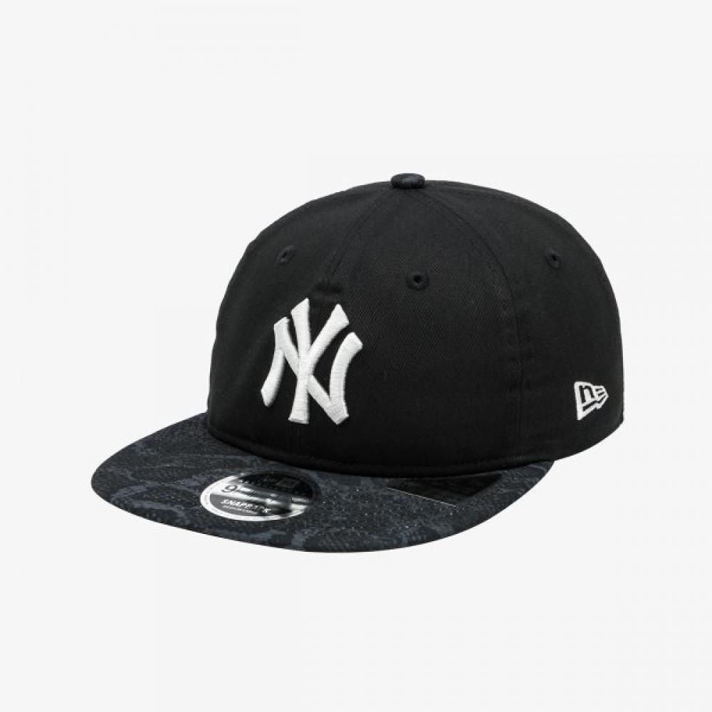 New Era New York Yankees Snake Pattern Retro Crown Snapback Black 14693901 BLACK/ML