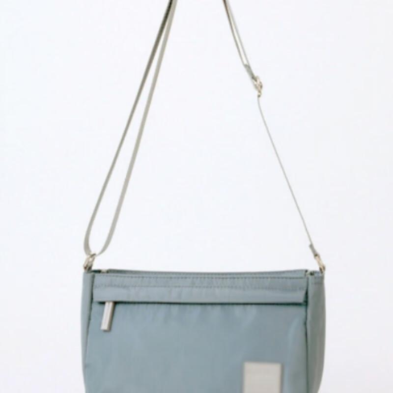Li Shen Lightweight Waterproof Crossbody Bag