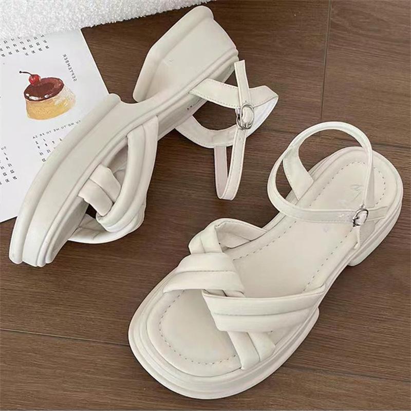 Internet Celebrity Popular Sandals Women's Summer Fashion Simple and Versatile Outer Wear Platform Non-slip Ins Trend Beach Women's Sandals
