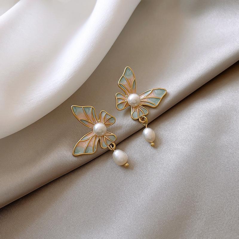 Elegant Chinese Butterfly & Freshwater Pearl Enamel Stud Earrings