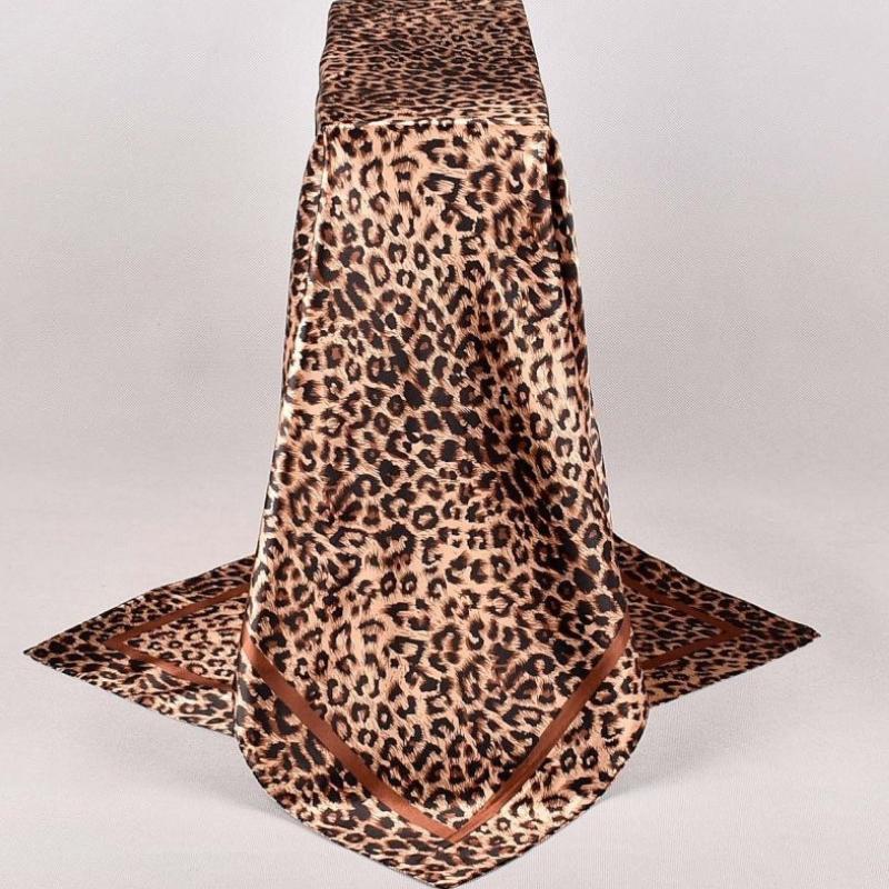 

Leopard Pattern Little Leopard Dot Colored Ding 90 * 90 Large Square Scarves, Fashion Versatile Scarves