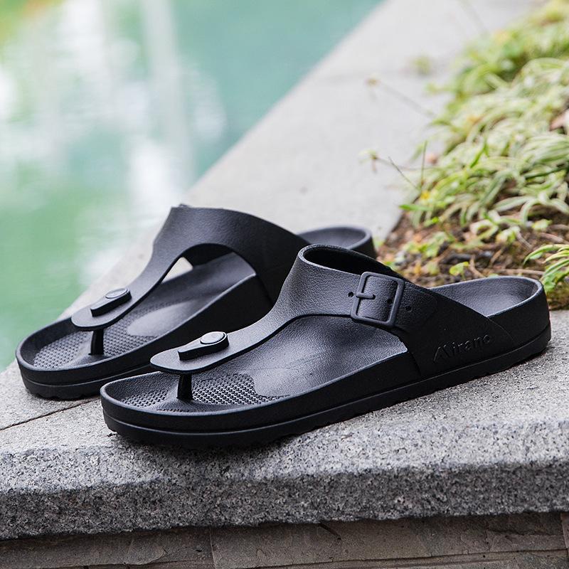 Summer Men's Flip Flops High Quality Men's Sandals New Non-slip Flip Flops Casual Trend Fashion Summer Breathable Beach Sandals