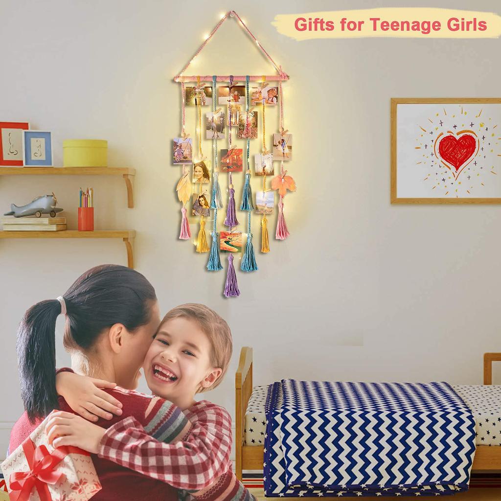 Bohemian Lace Wall Hanging Photo Display with Lights and Clips for Bedroom Decoration