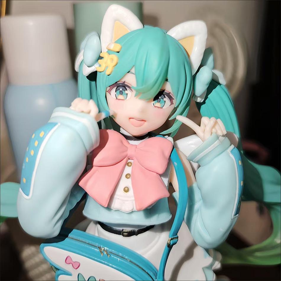 New Fantasy Girl Hatsune Miku Anime Figure Fashion Subclture Miku Action Figure Christmas Gift PVC Collection Model Doll Toys