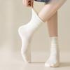 Gerollte Frotteesocken für Damen, Mid-calf Baumwollsocken, Sommerdünne gräulich-weiße Mond-Langsocken, Frühling und Herbst Nahtlose Socken