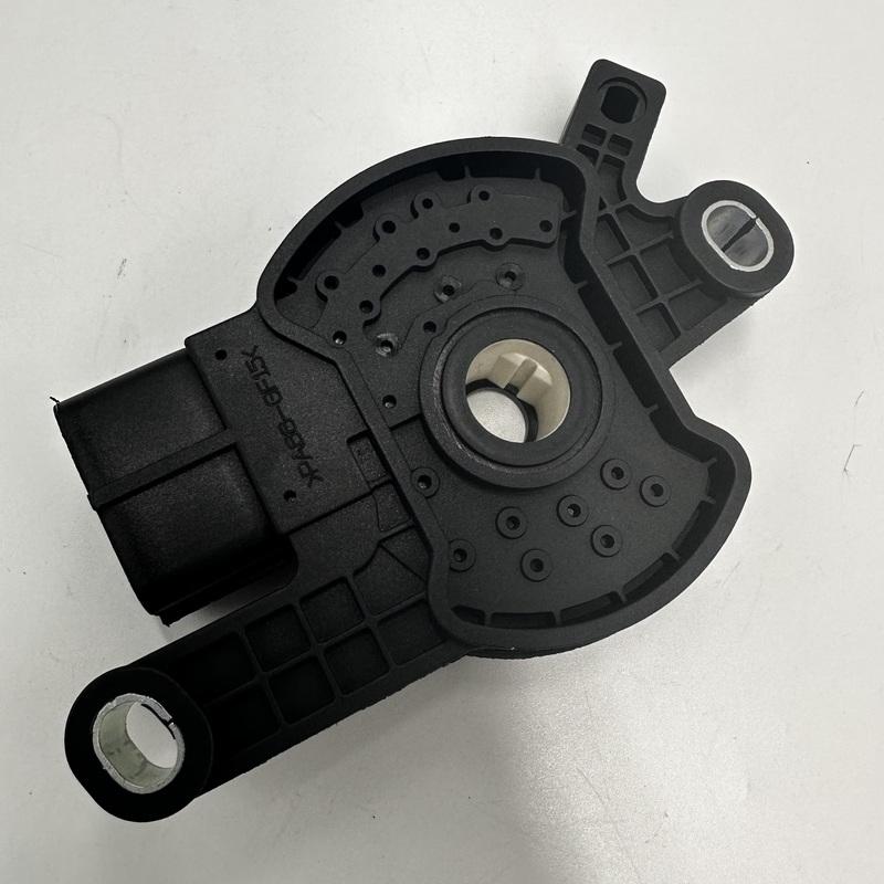 New Inhibitor Neutral Safety Switch for Hyundai- KIA 11-17 42700-26000 4270026000