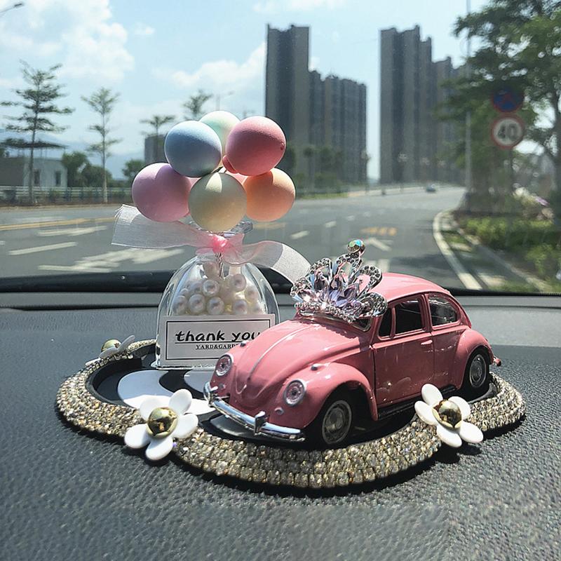 Automobile Perfume Table Accents: Cute Aromatherapy Car Interior Ornamentation