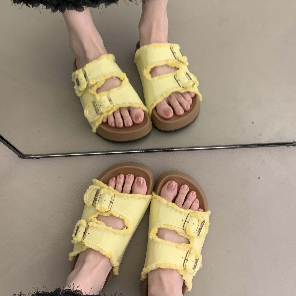 Belt buckle round head leaking toe half slippers women's 2025 summer new outer wear Boken sandals retro casual beach women's shoes
