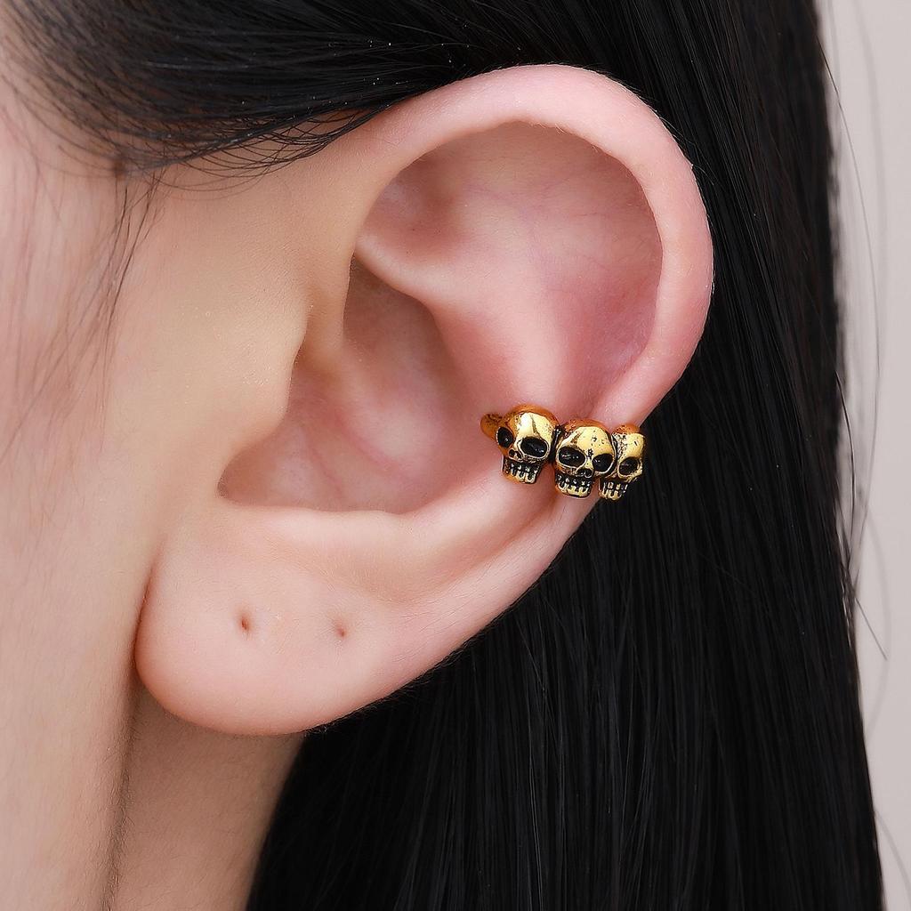Retro Gothic Skull & Spider Ear Bone Clip - No Piercing Needed