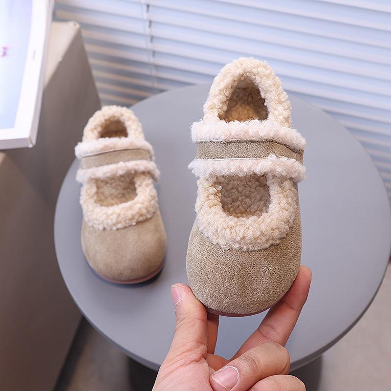 New Winter Korean Fashion Girls' Retro Clog Shoes – Soft-Sole Warm Fuzzy Booties with Plush Lining, Outdoor Wear