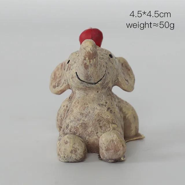 Small Miniatures & Figurines Ornaments Look Up To The Sky Mini Animals Micro Landscape Props Home Decor Resin Crafts Decoration