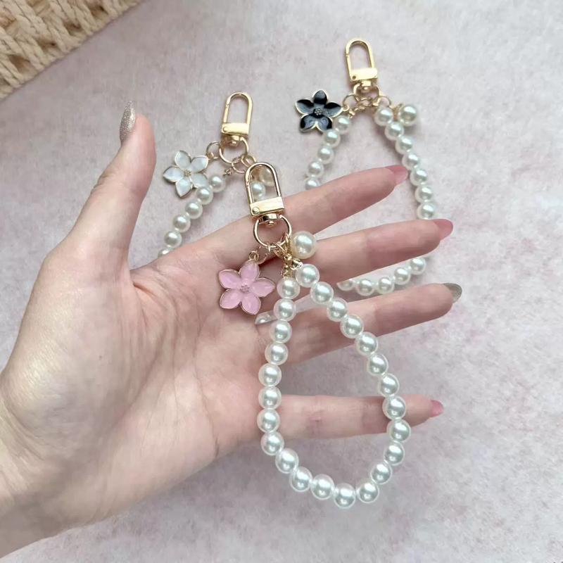 Bag Charm Cute Pearl Bracelet Handmade Wristlet Key Ring Pendants for Women Girls Decor Jewelry Gift Accessories
