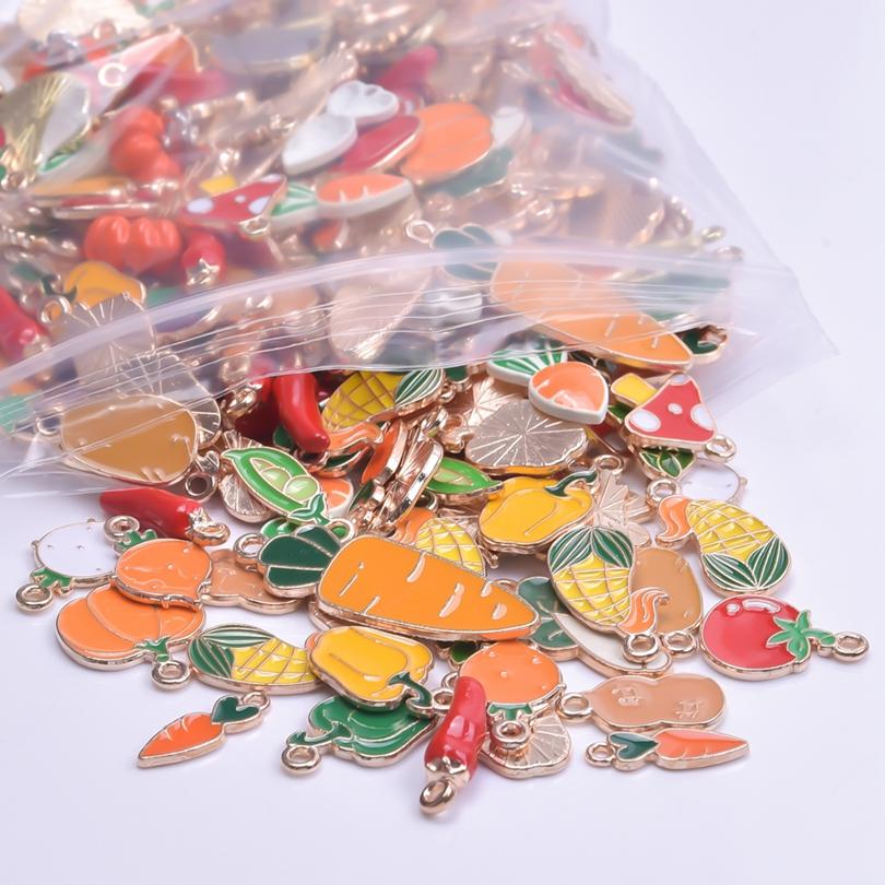 30 stuks/partij Willekeurig Gemengde Emaille Bedels Voor Sieraden Maken Benodigdheden Zon Maan Ster Fruit Dier Bedel Hanger Materialen DIY Oorbellen