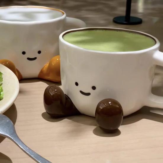 300ml Ceramic Mug Cartoon Feet Design Hot Cold Drinks Mug Suitable Capacity Happy Face Ceramic Tea Mug Drinkware