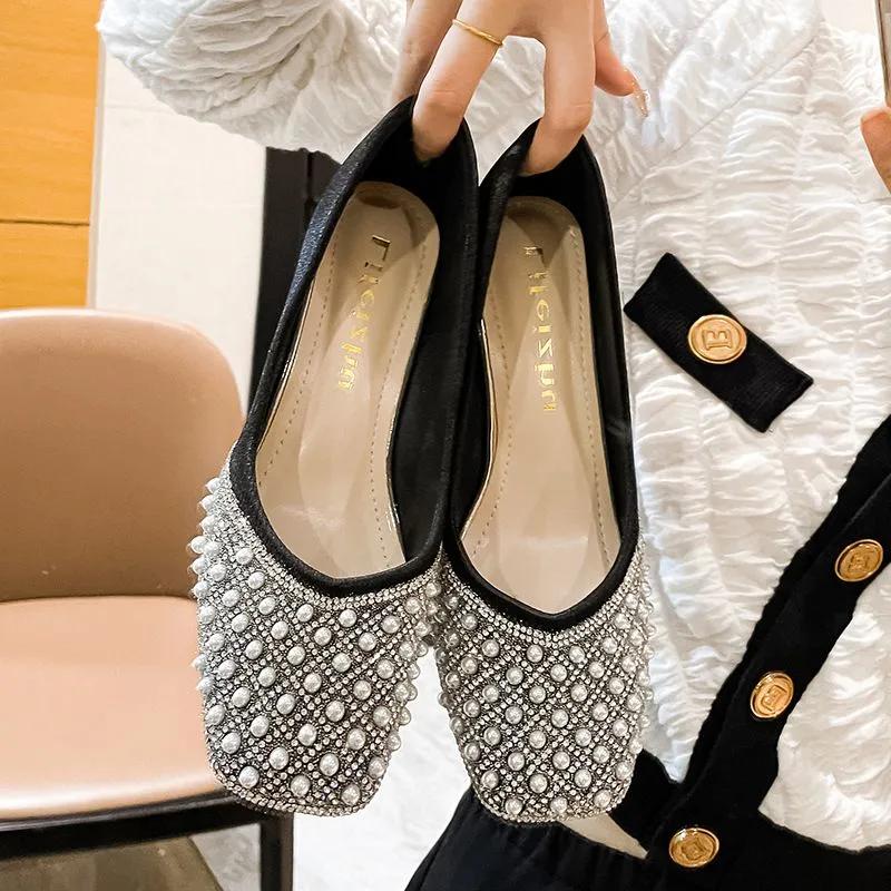 

Women s Summer Plus Size Light-Colored Elegant Square-Toe Flats Beautiful and Graceful Commuter Shoes 35 чорний