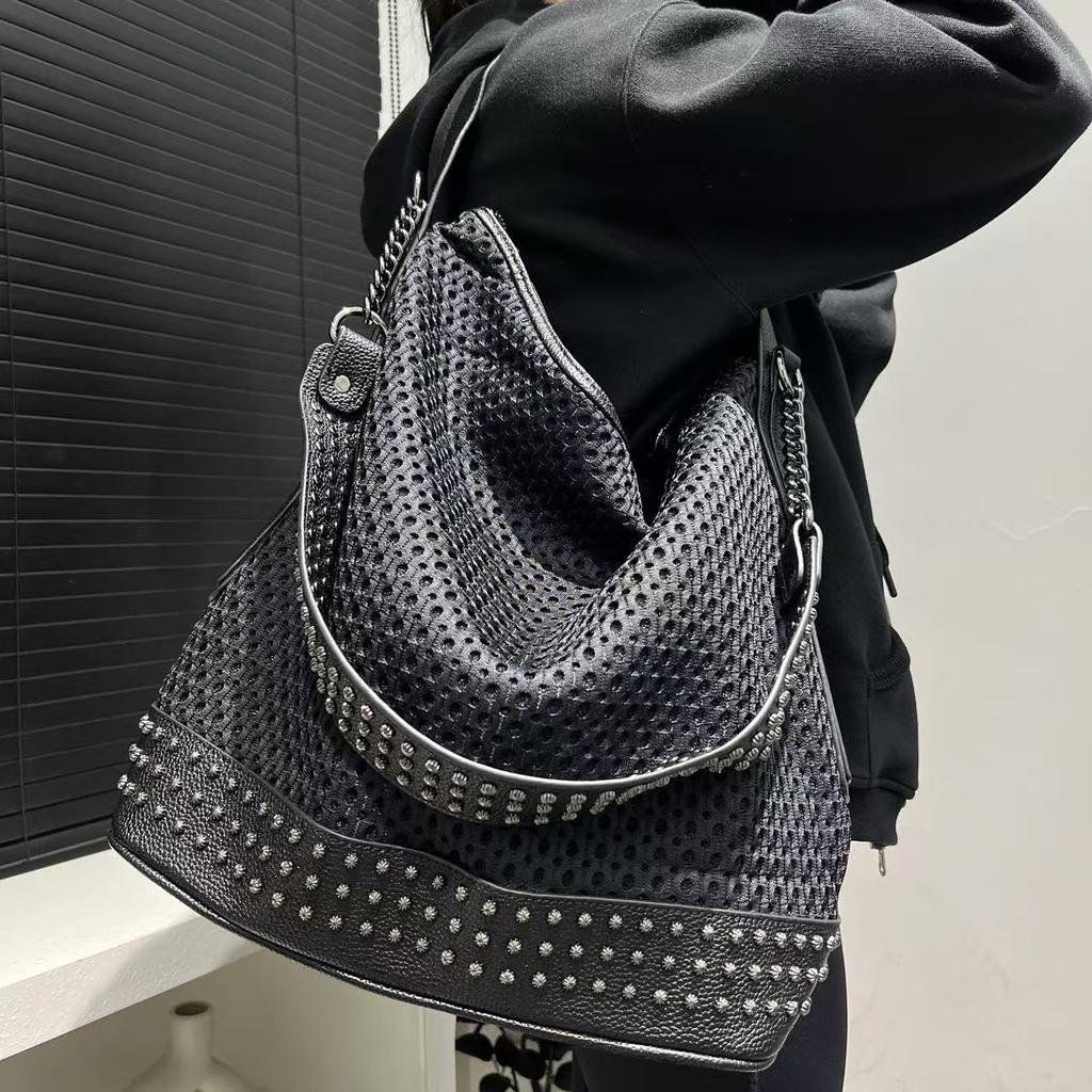 Women'S Rivet Splicing Shoulder Bag Large Capacity Retro Mesh Handbag