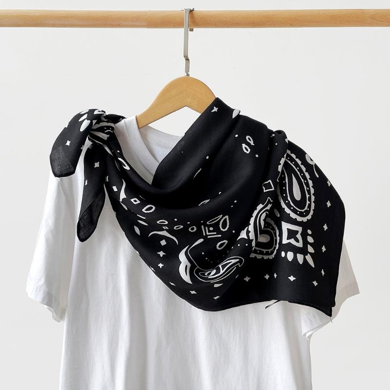 Fashion Paisley Women Head Scarf Printed Soft Female Shawl Wrap Luxury Feel Versatile Stylish Silk Scarves Summer Accessories