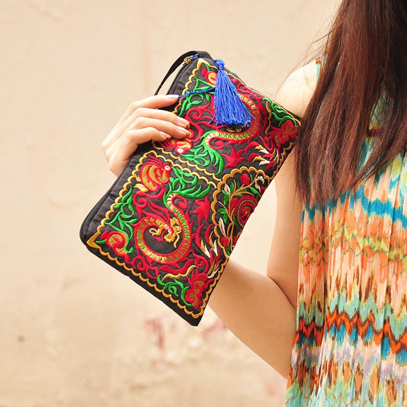 Portable Embroidered Women Handbags National Ethnic Butterfly Flower Bags for Lady Clutch Tassel Small Flap Evening Bag