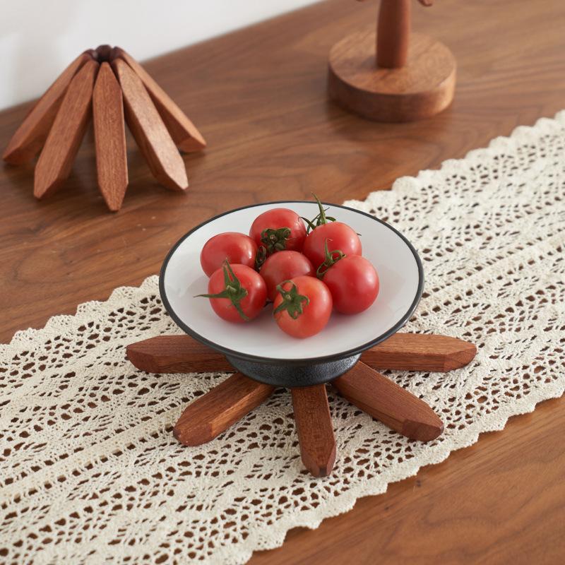 4ks stojan na stromeček, dřevěné trivety, dekorativní proti opaření, žáruvzdorná podložka na stůl, podložka pod pohár, dřevěné prostírání, květináč