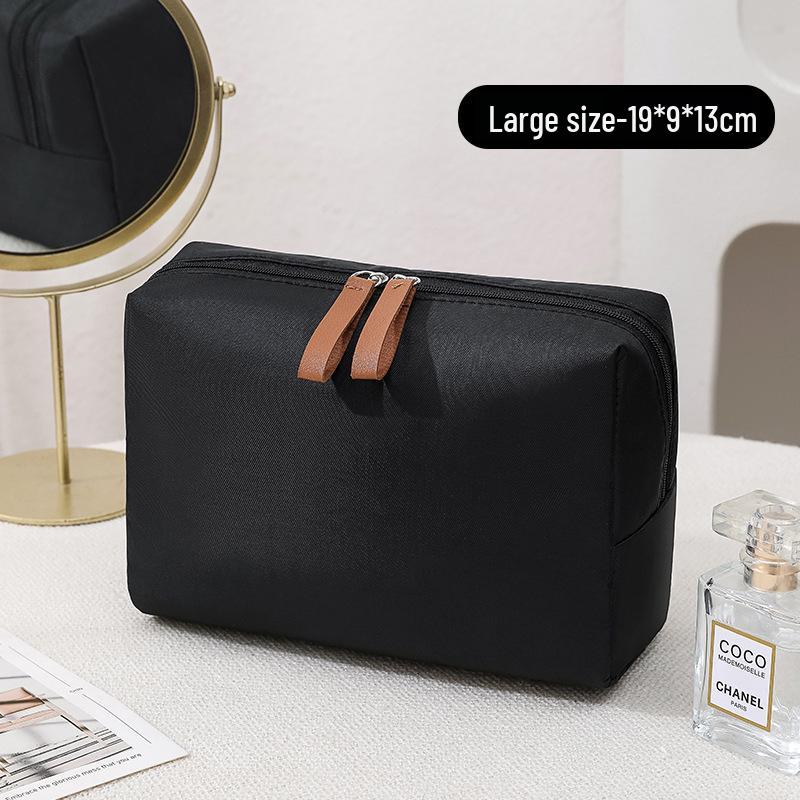 Trendy Portable Mini Cosmetic Bag for Women – Stylish Travel Makeup and Lipstick Storage