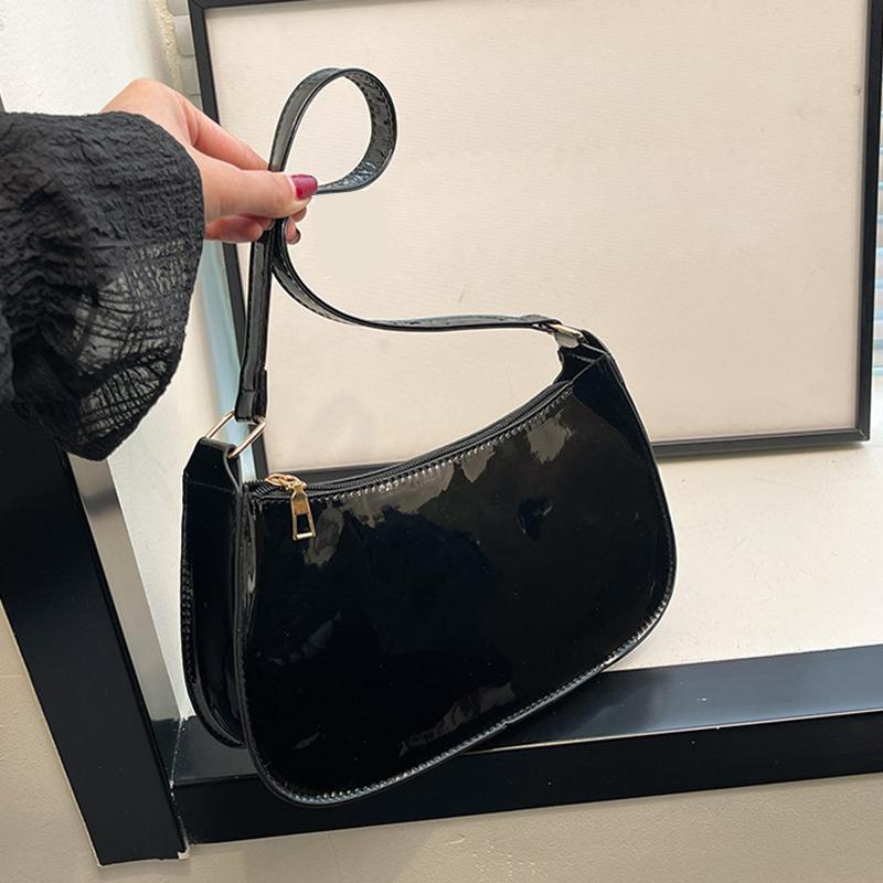 

Жіноча лакована шкіряна сумочка Універсальна модна повсякденна дорожня сумка на плечі Дизайнерська сумочка для дівчини на блискавці 24.5x7.5x14cm чорний