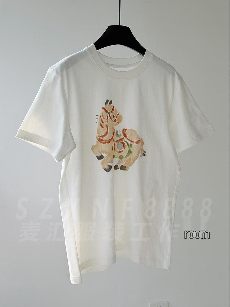 Organic Cotton Hand-Painted Floral Horse Print Round Neck Loose T-Shirt for Women - Short Sleeve, Versatile, Comfortable, Early Spring Wear
