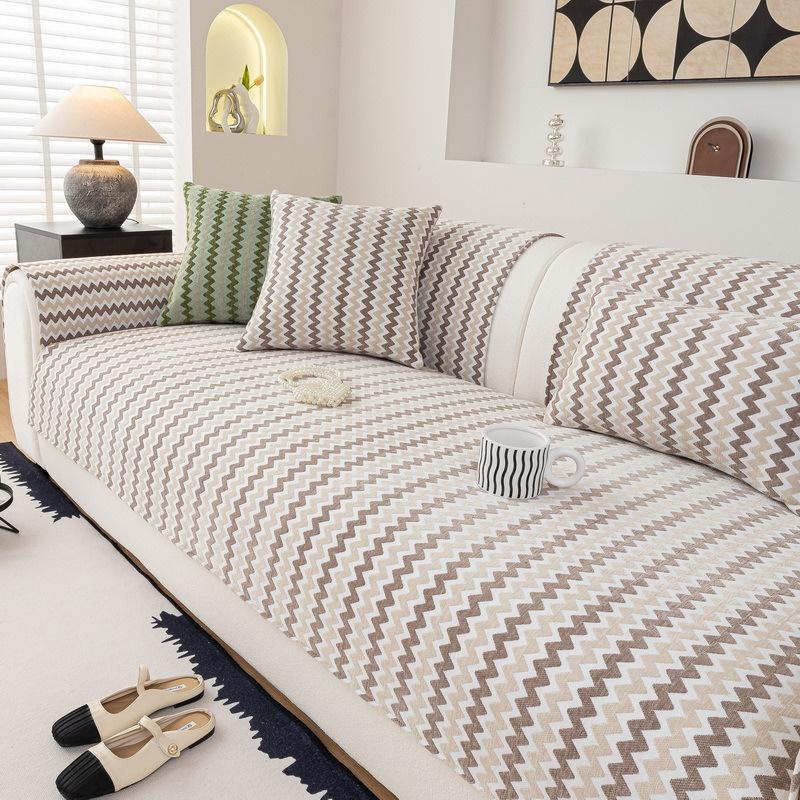 

1Pc Nordic Striped Chenille Sofa Cover Four Seasons Universal Sofas Covers Anti-Slip Sofas Towel for Living Room Couch Cushion A 70x70cm 1pc