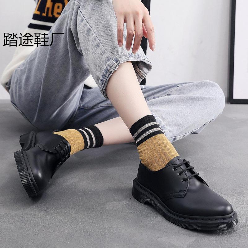Hot-selling low-top small leather shoes women's genuine leather large-size pure black round head men's couple casual tooling shoes