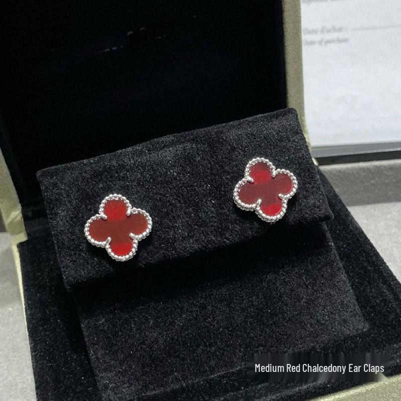 High-Version 18K Rose Gold Earrings: Four-Leaf Clover with White Mother-of-Pearl & Red Agate - Fashionable, Luxurious, INS Style.