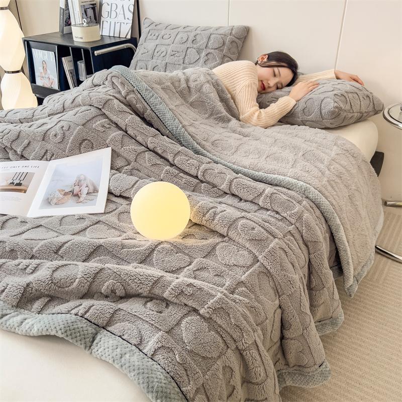 Heart Pattern Coral Fleece Blanket Autumn Winter Cozy Thicken Warm Plush Blanket for Bed Fluffy Super Soft Sofa Throw Blankets