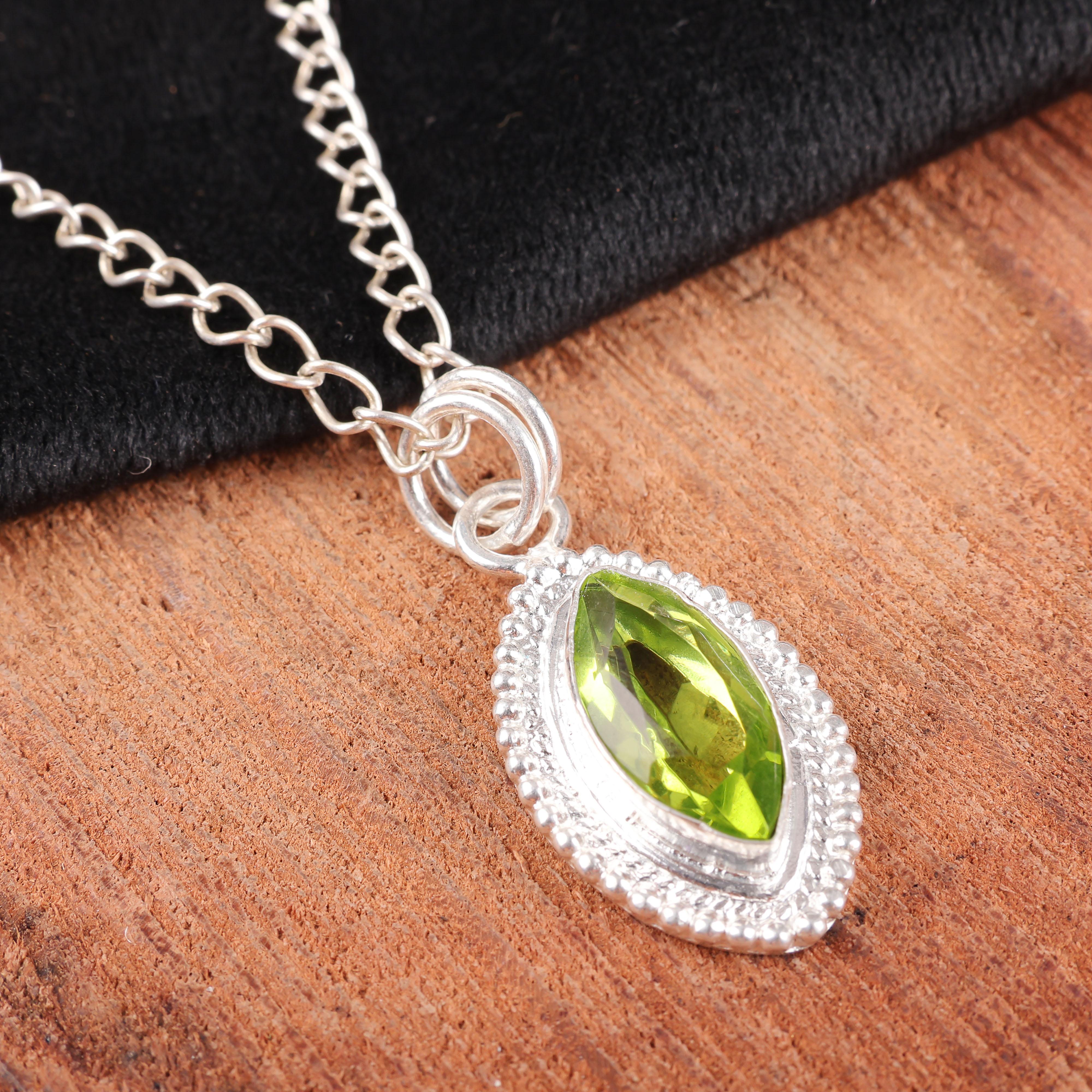 

Украшения с перидотом, Подвеска из драгоценного камня из стерлингового серебра 925 пробы, Изысканное украшение ручной работы, Подарок для нее 1.43 Inches зелёный