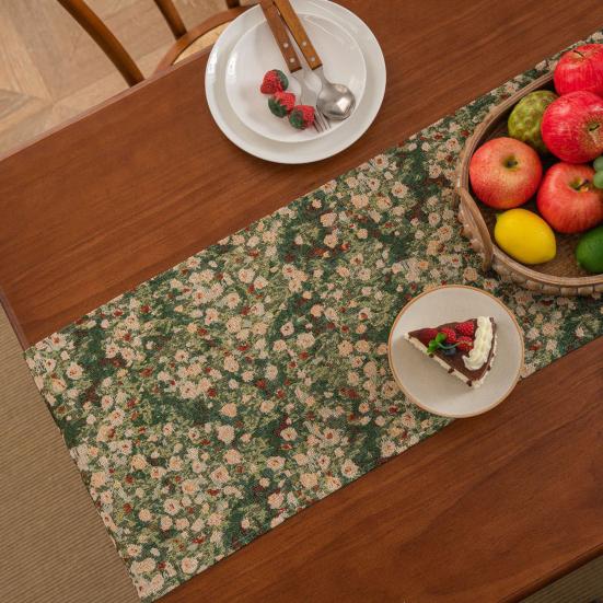 Yousheng Christmas Green Jacquard Table Runner with Tassel Decorative Festive Table Flag Dining Table Decoration for Home Restaurant Bar Kitchen