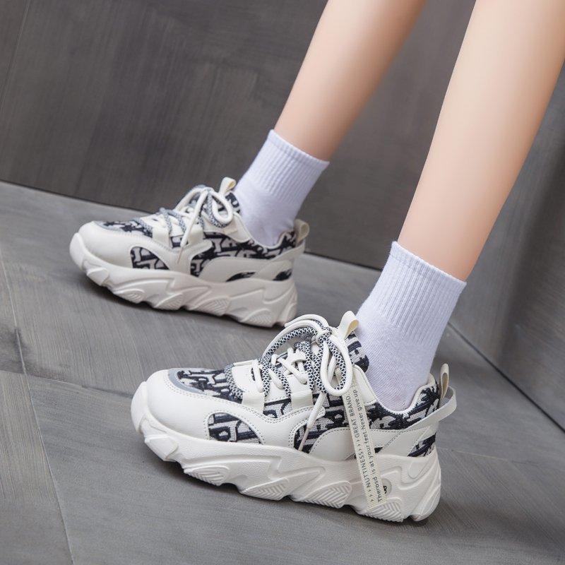 

Женская обувь на толстой подошве и обувь, увеличивающая рост 40 серый