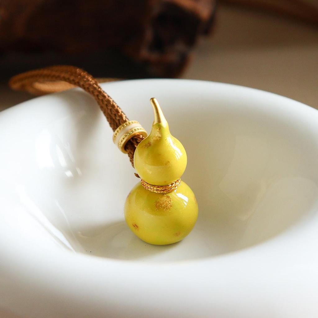 Dopamine Drip Colorful Gourd Necklace - Light Luxury Fashion Sweater Chain for Women, Spring/Summer Collection